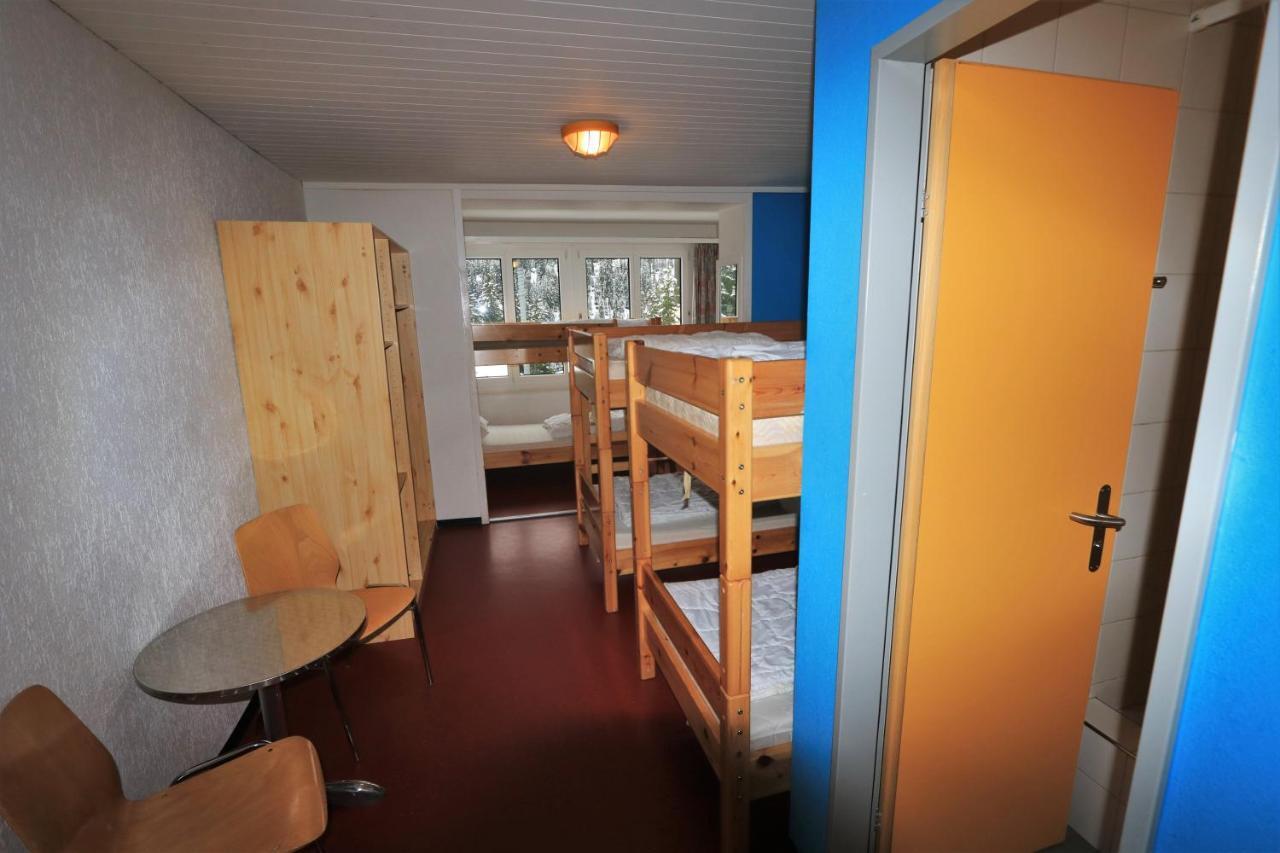 Juhui Hostel *